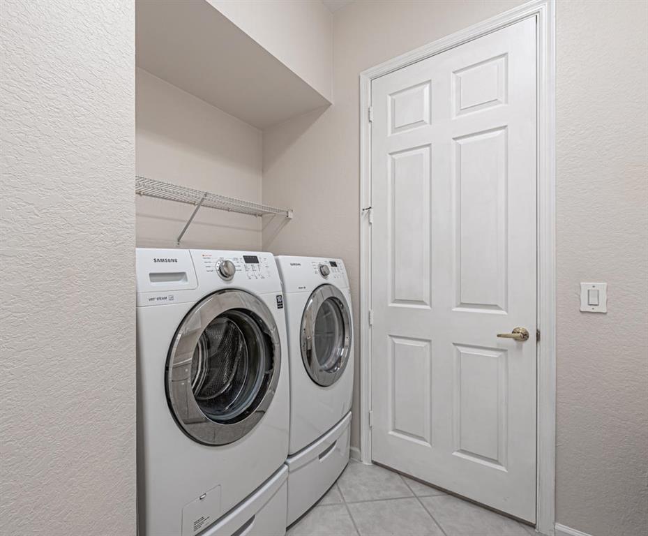 VENETIAN ISLES - Residential