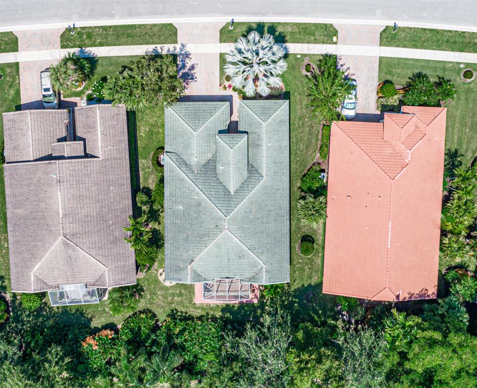 VENETIAN ISLES - Residential