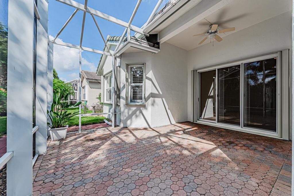 VENETIAN ISLES - Residential