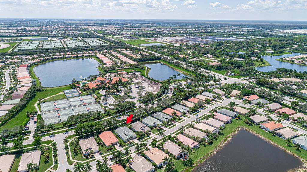 VENETIAN ISLES - Residential