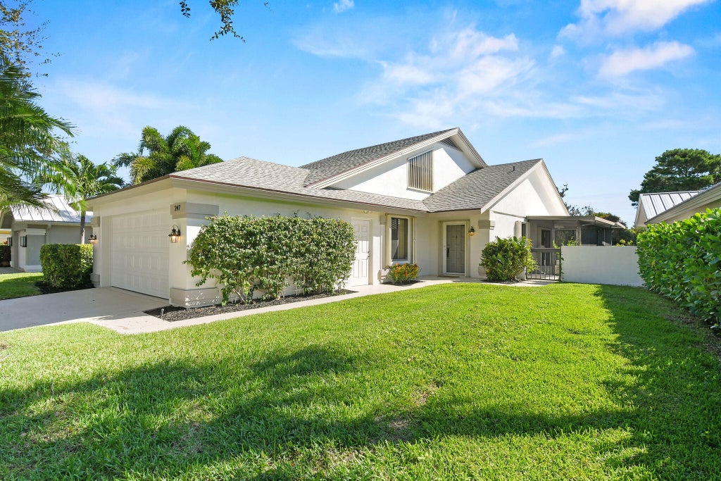 Photo of 247 Ridge Road, Jupiter, FL 33477 (MLS # R11100722)