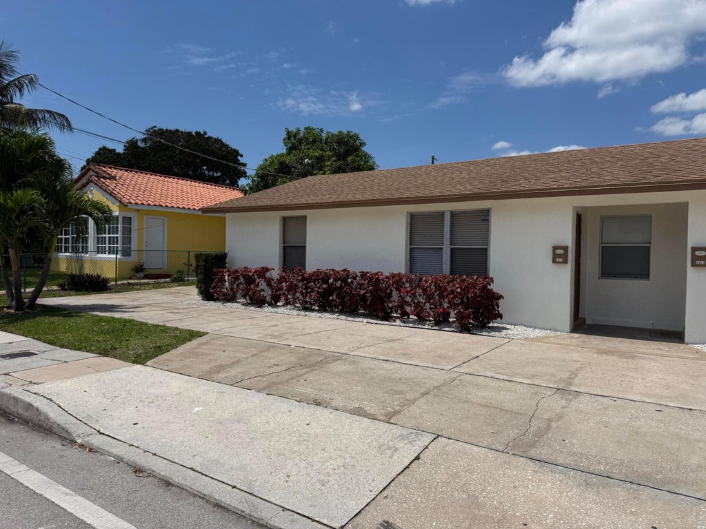 Photo of 6803 Georgia Avenue, West Palm Beach, FL 33405 (MLS # B26079856)