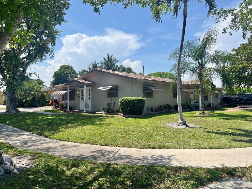 Photo of 2167 NE 56th Ct #A, Fort Lauderdale, FL 33308 (MLS # F10507116)