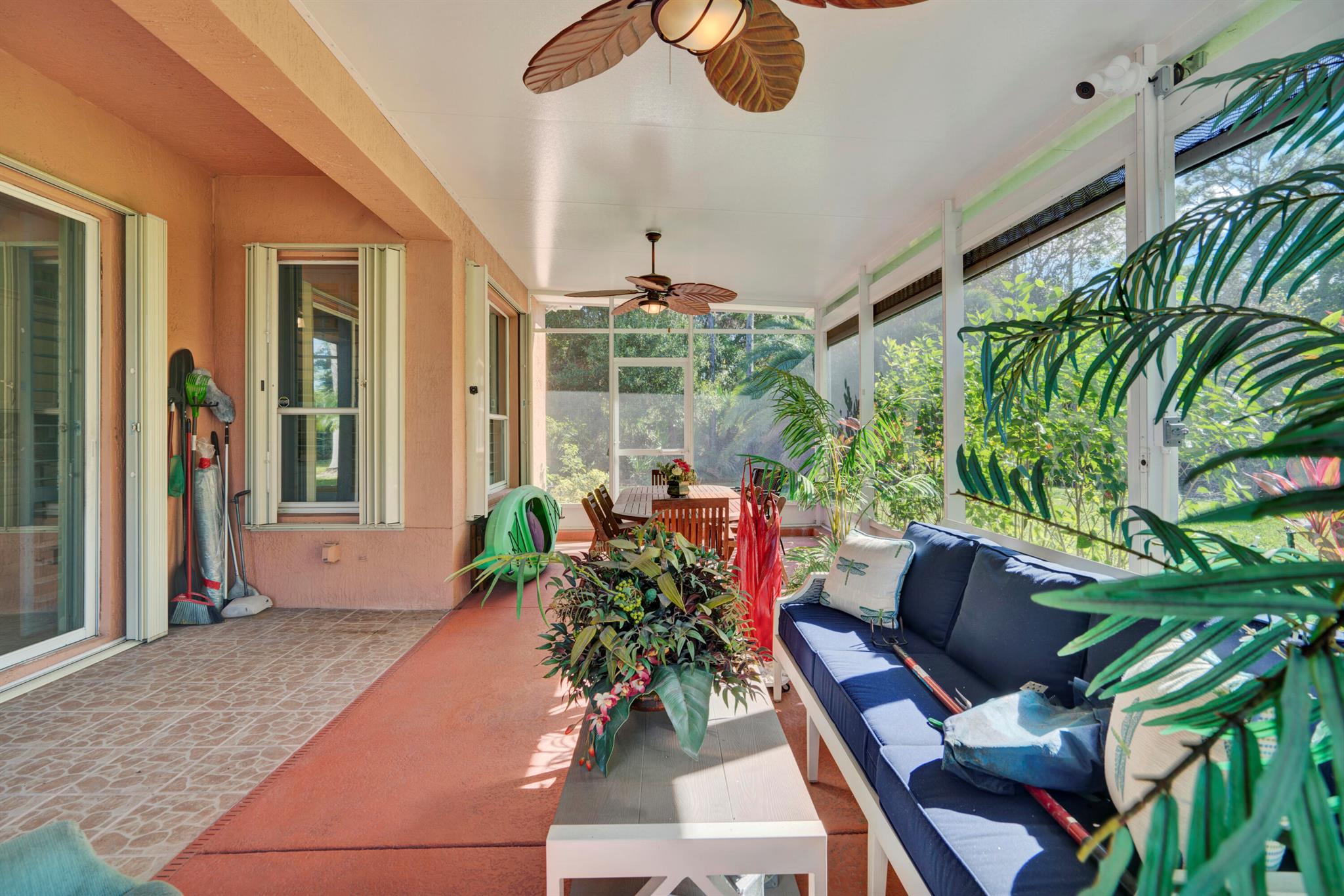 PORTOFINO SHORES PHASE TW - Residential