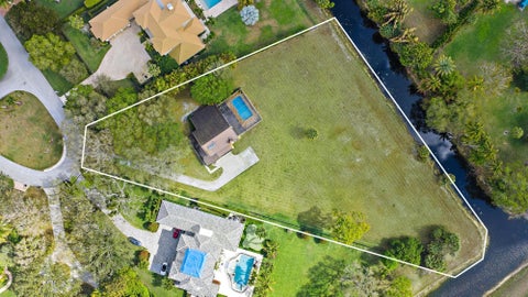 Photo of 8090 Native Dancer Road E, Palm Beach Gardens, FL 33418 (MLS # B26068913)
