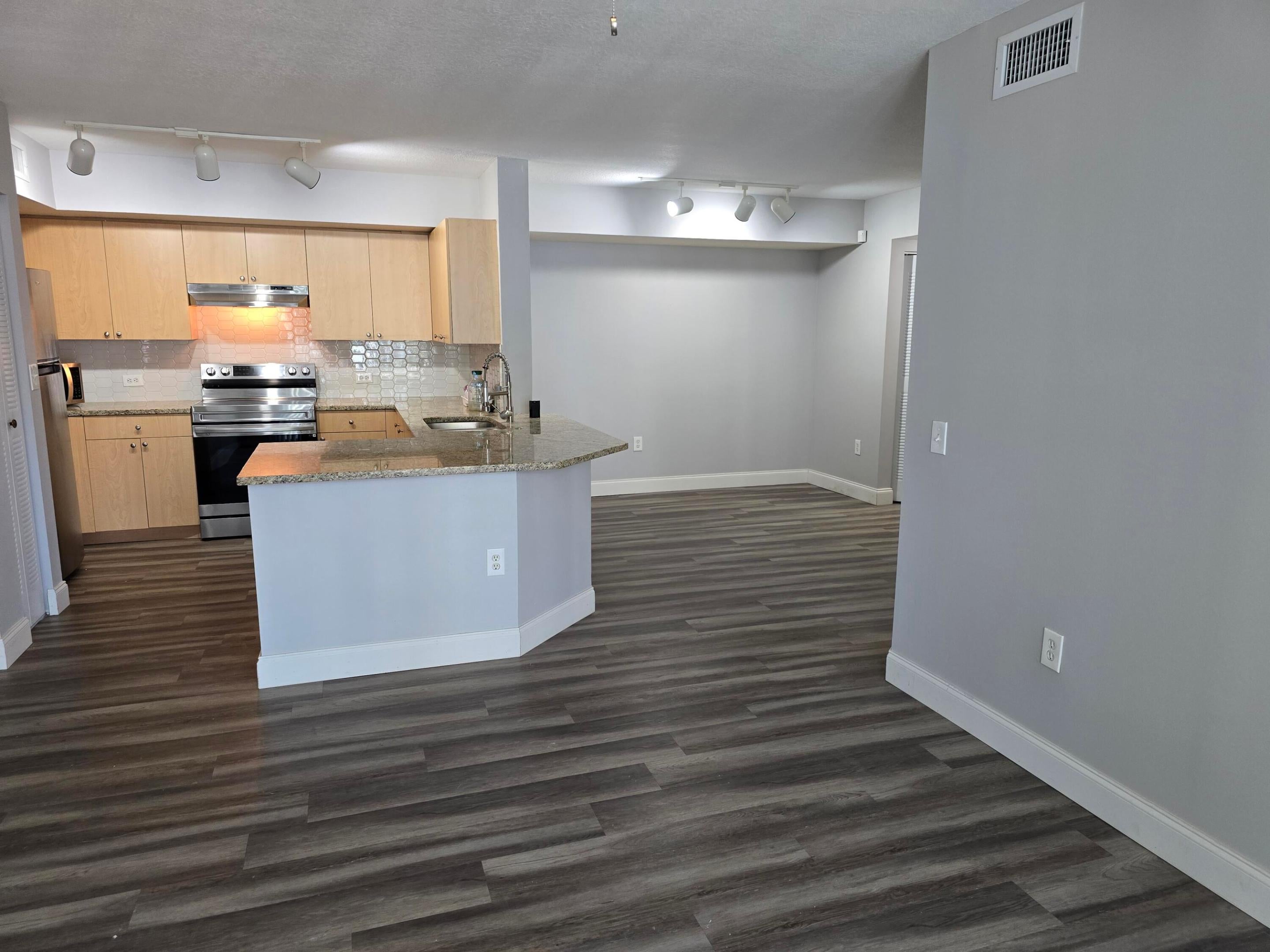 701 Villa Circle