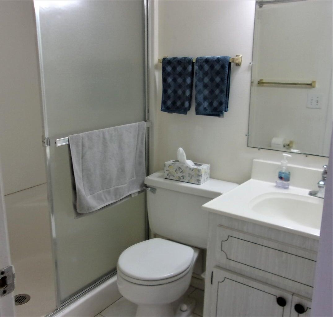 VISTA DEL LAGO CONDO - Residential Lease