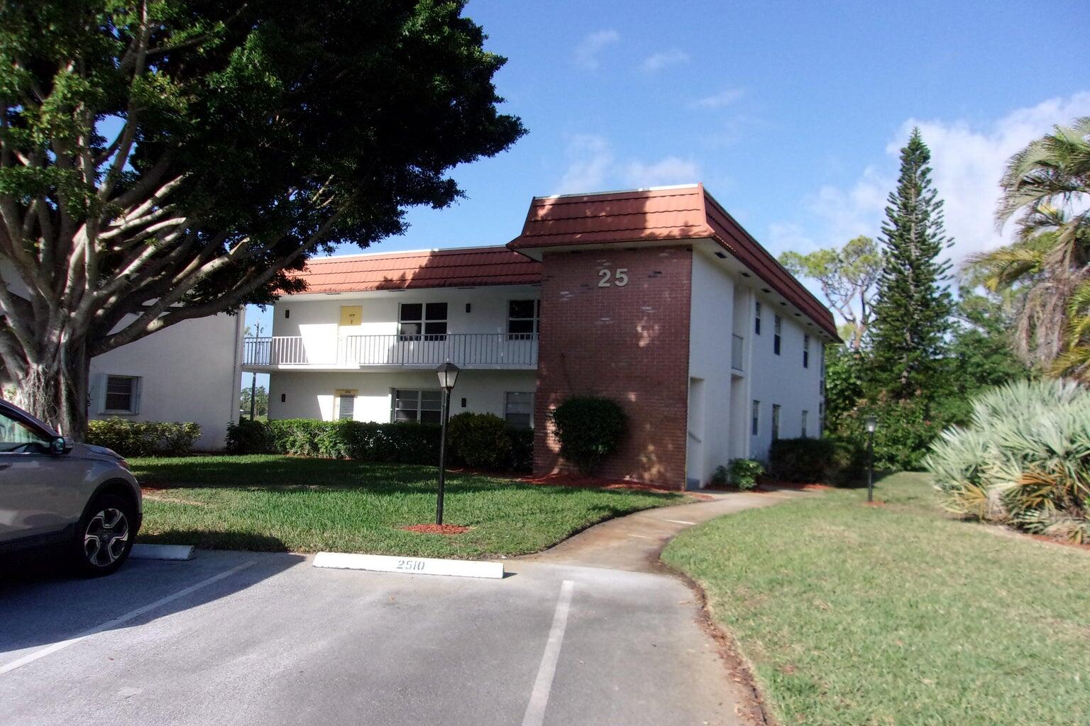 VISTA DEL LAGO CONDO - Residential Lease