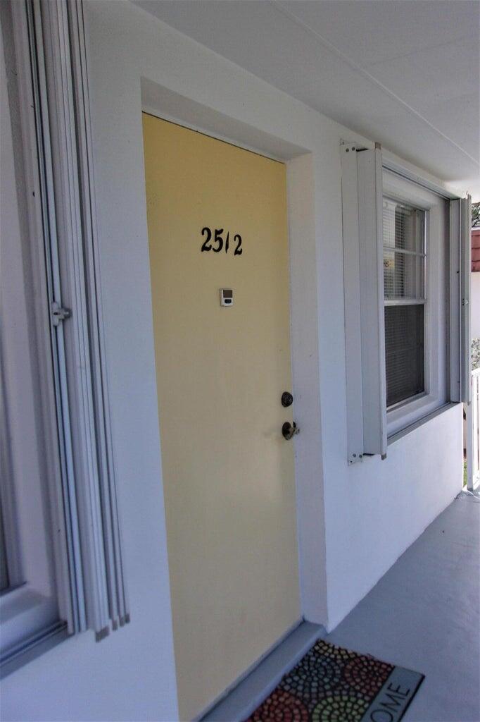 VISTA DEL LAGO CONDO - Residential Lease