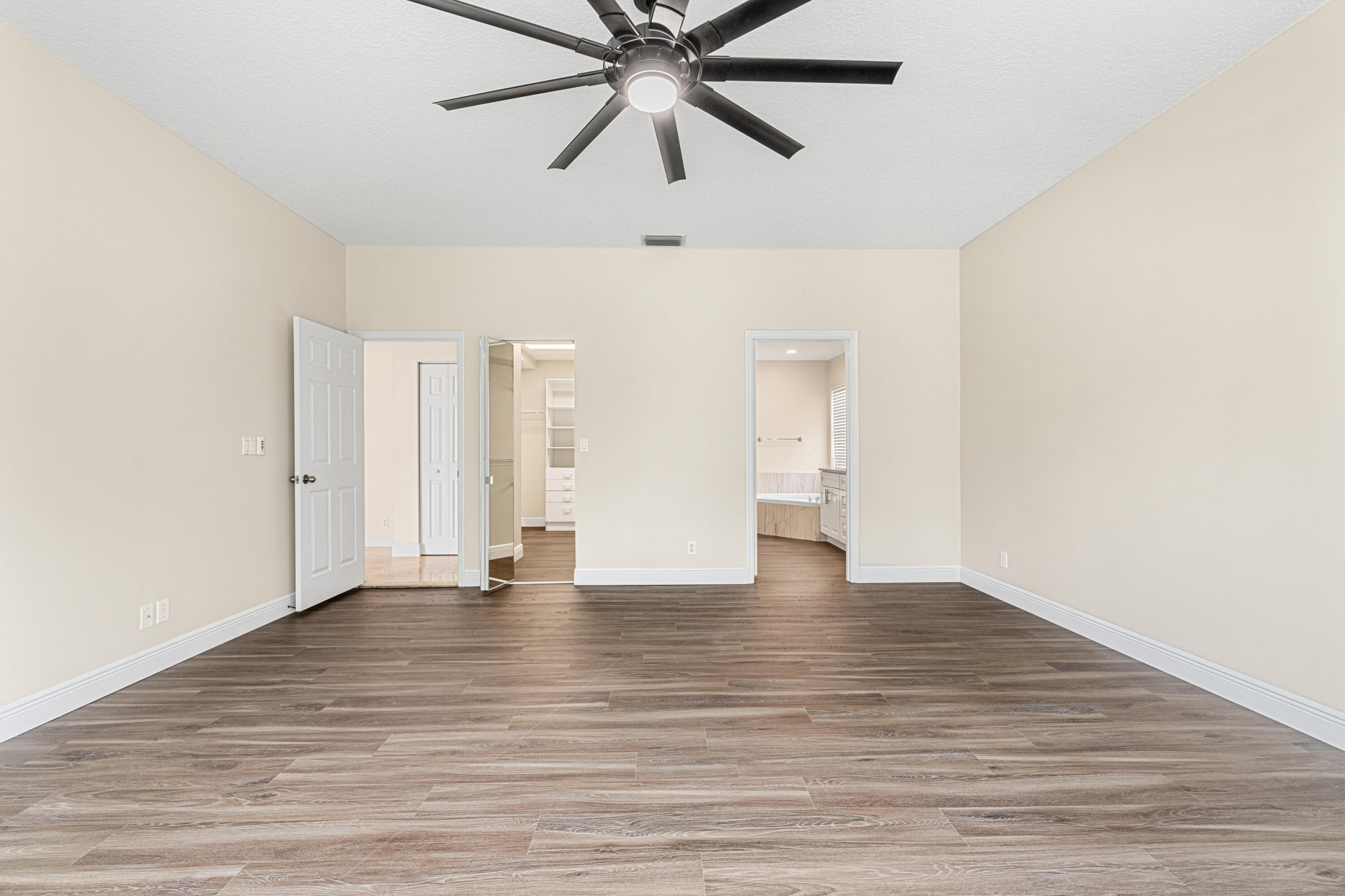 ORANGE POINT TR B - Residential Lease