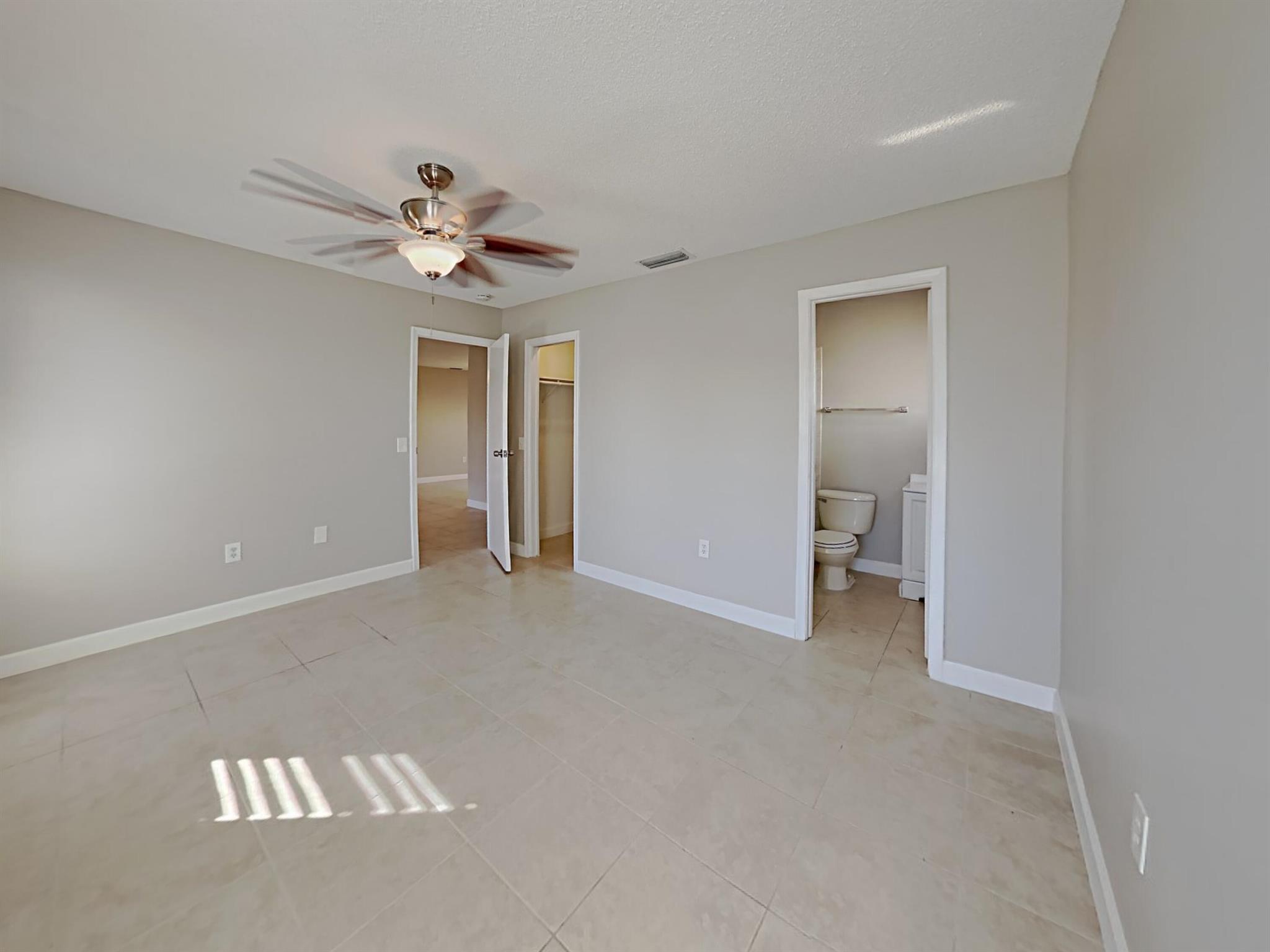 SUNRISE GOLF VILLAGE SEC - Residential Lease