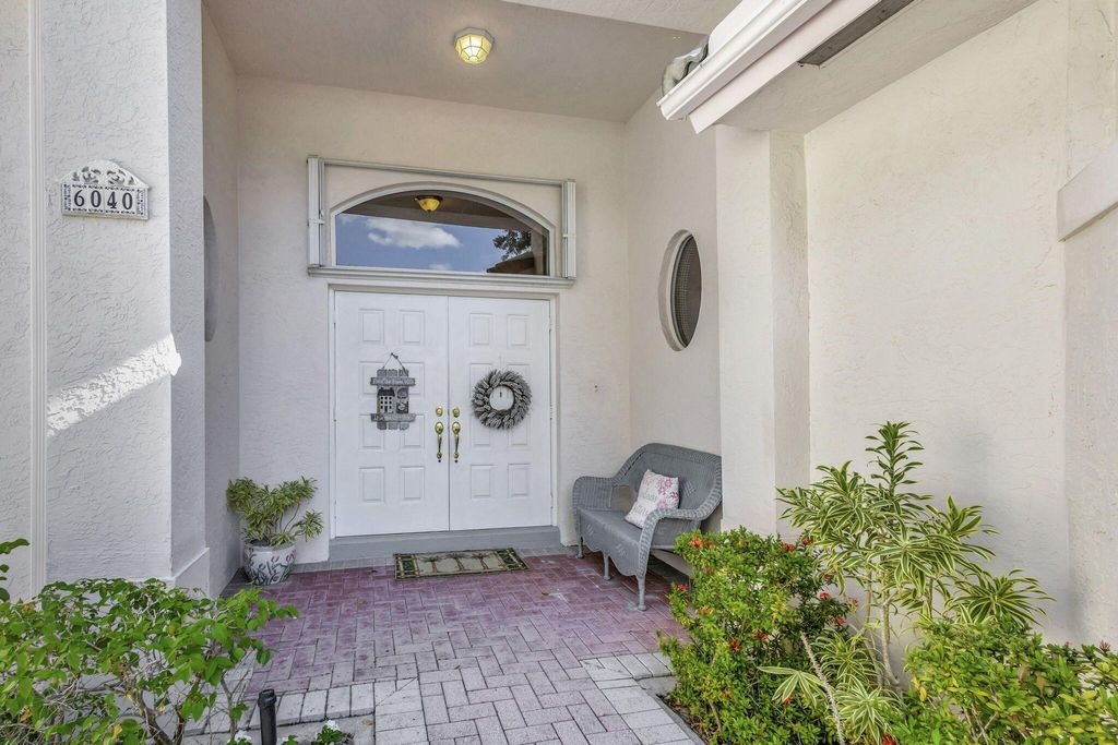 Photo of 6040 Winding Lake Drive, Jupiter, FL 33458 (MLS # R10978670)