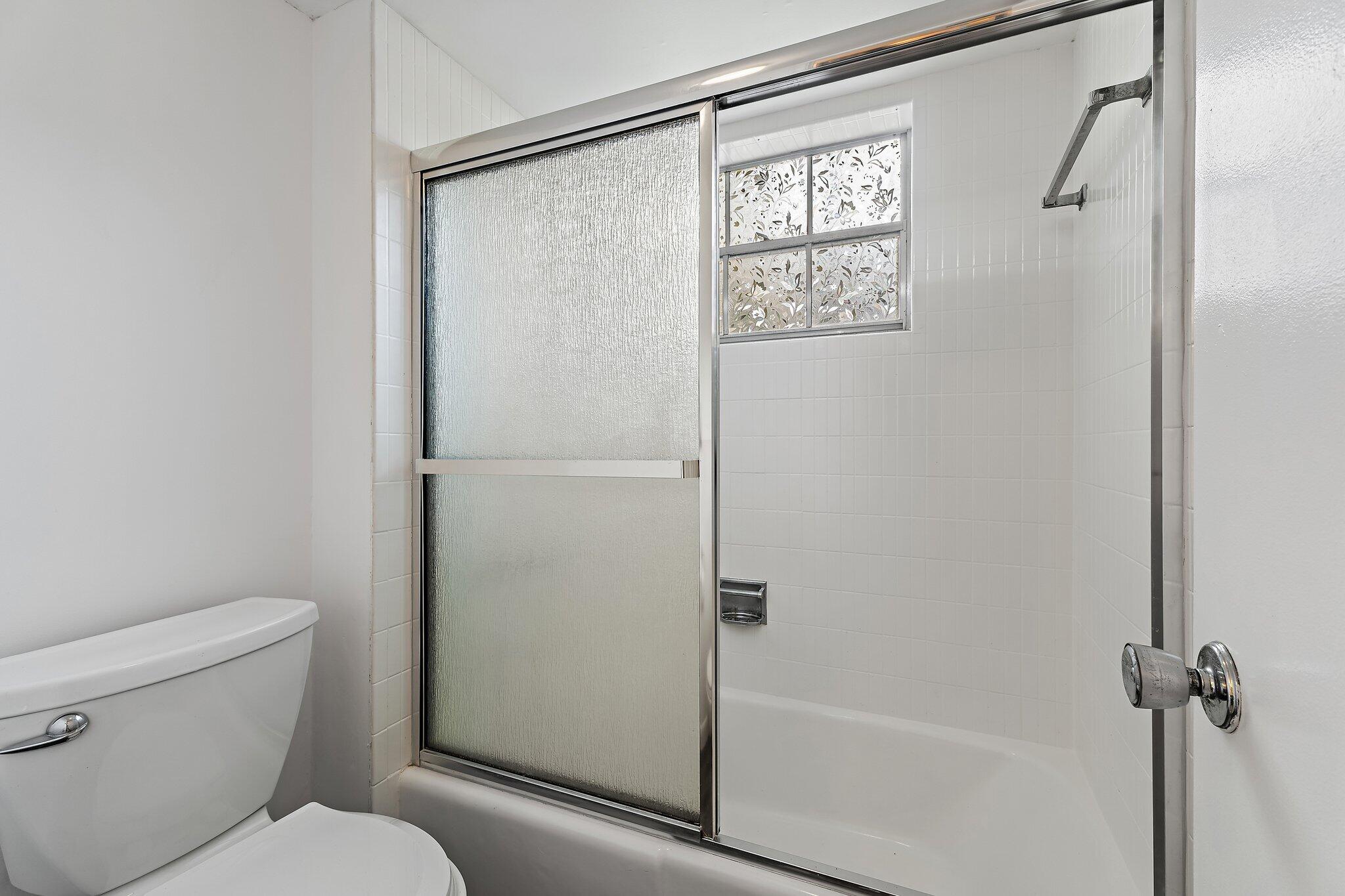 TAMBERLANE 4 CONDO - Residential