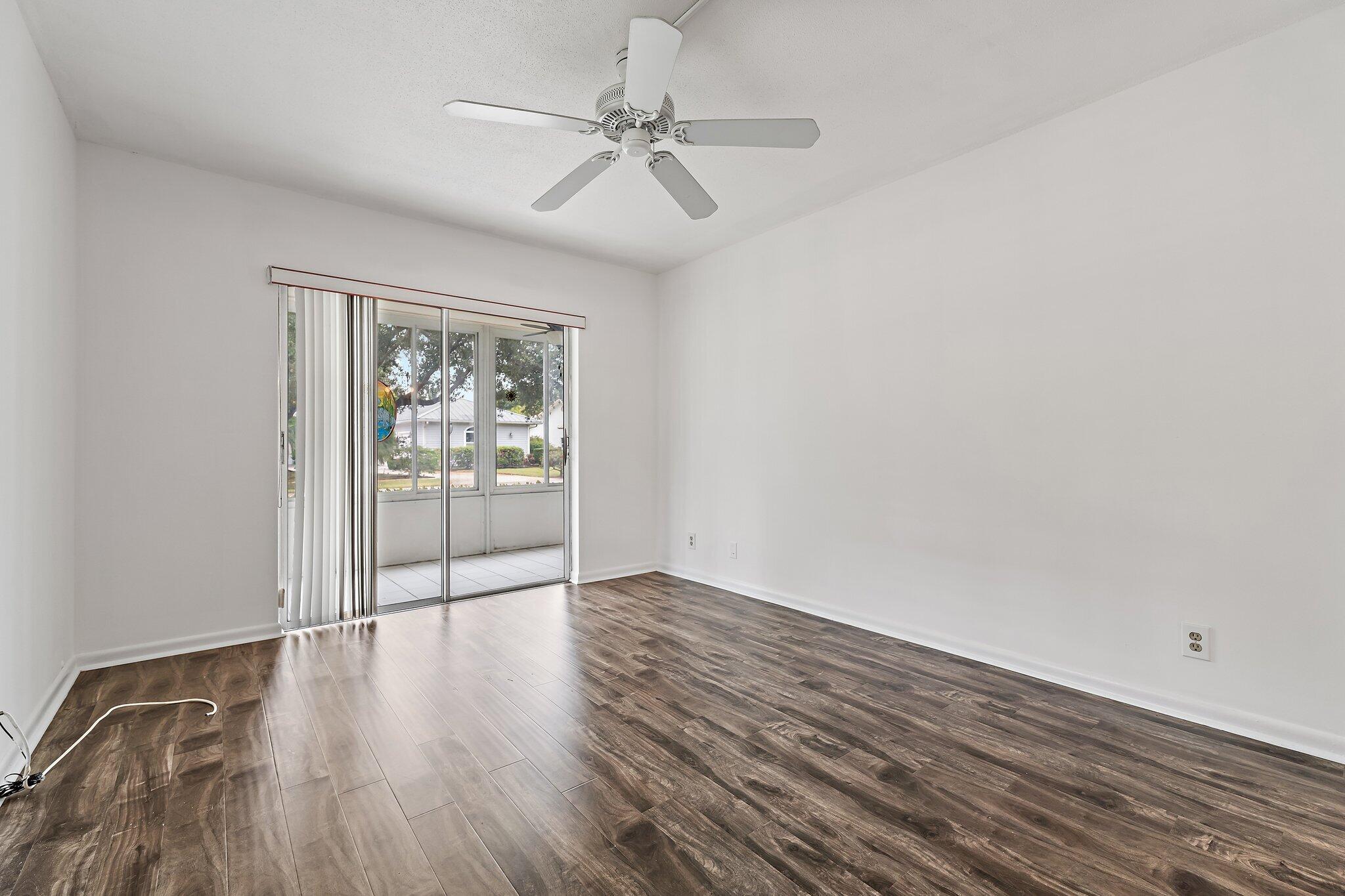 TAMBERLANE 4 CONDO - Residential