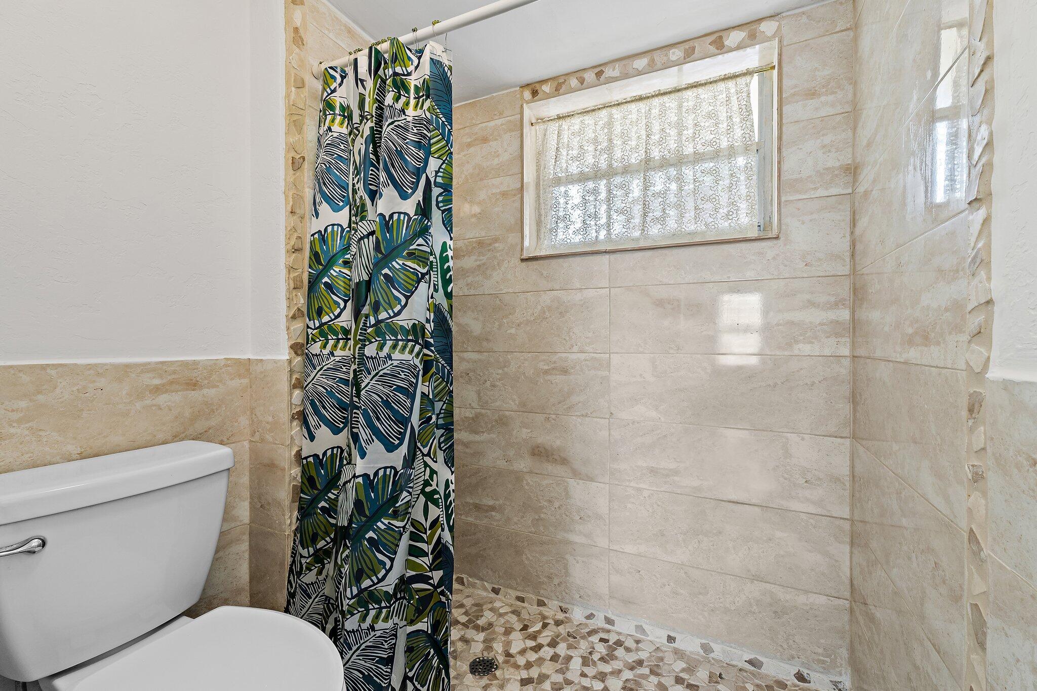 TAMBERLANE 4 CONDO - Residential