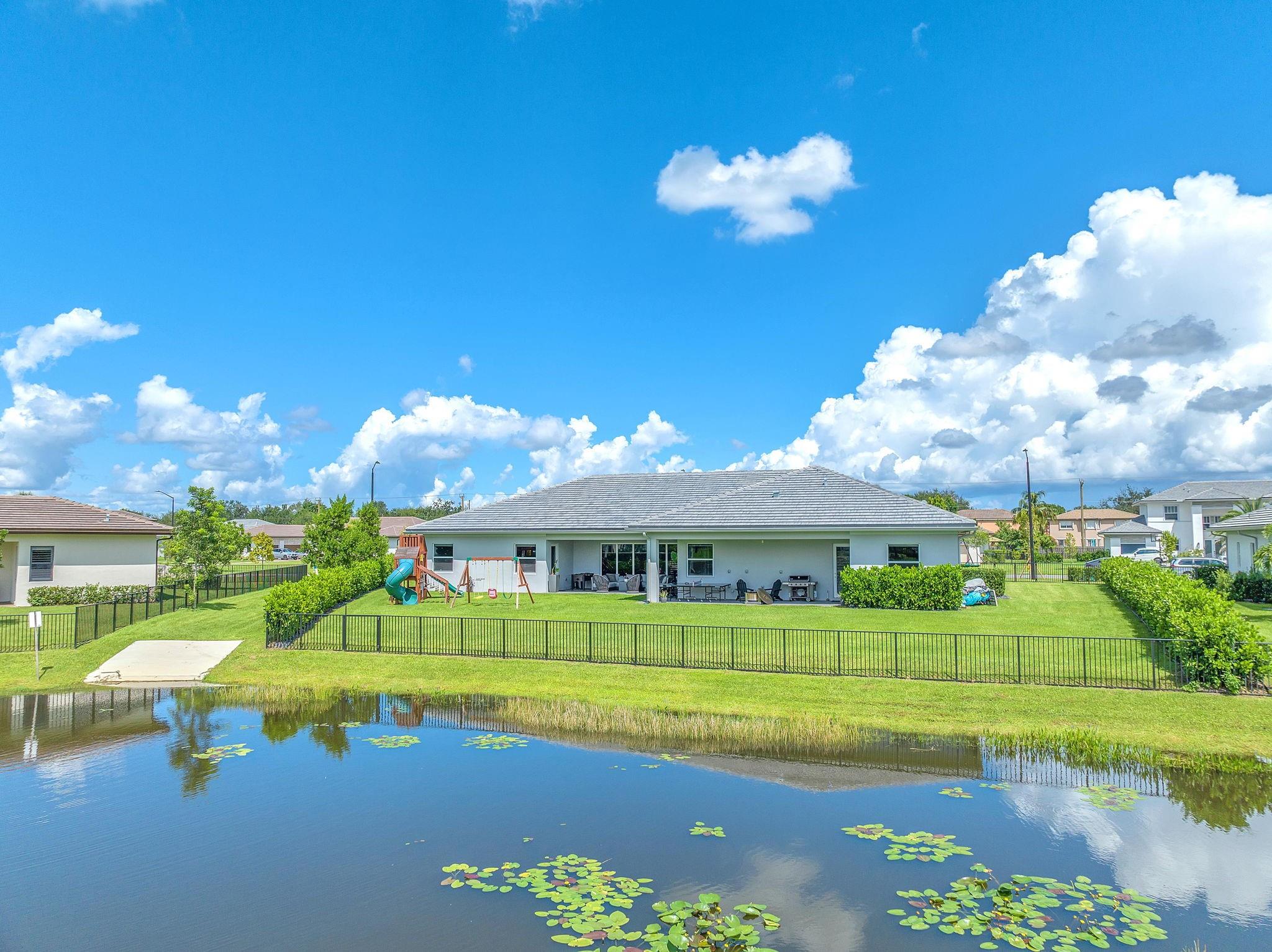 Sierra Estates 172-150 B - Residential