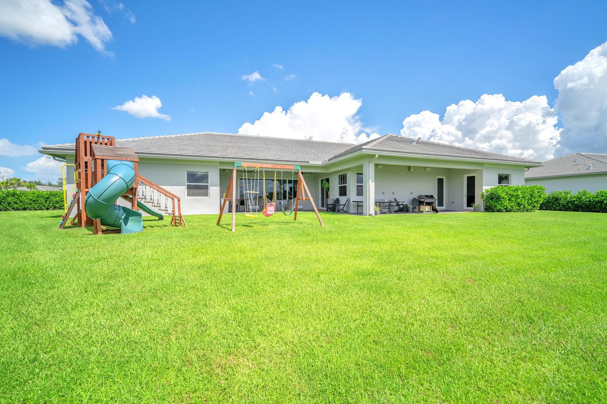 Sierra Estates 172-150 B - Residential