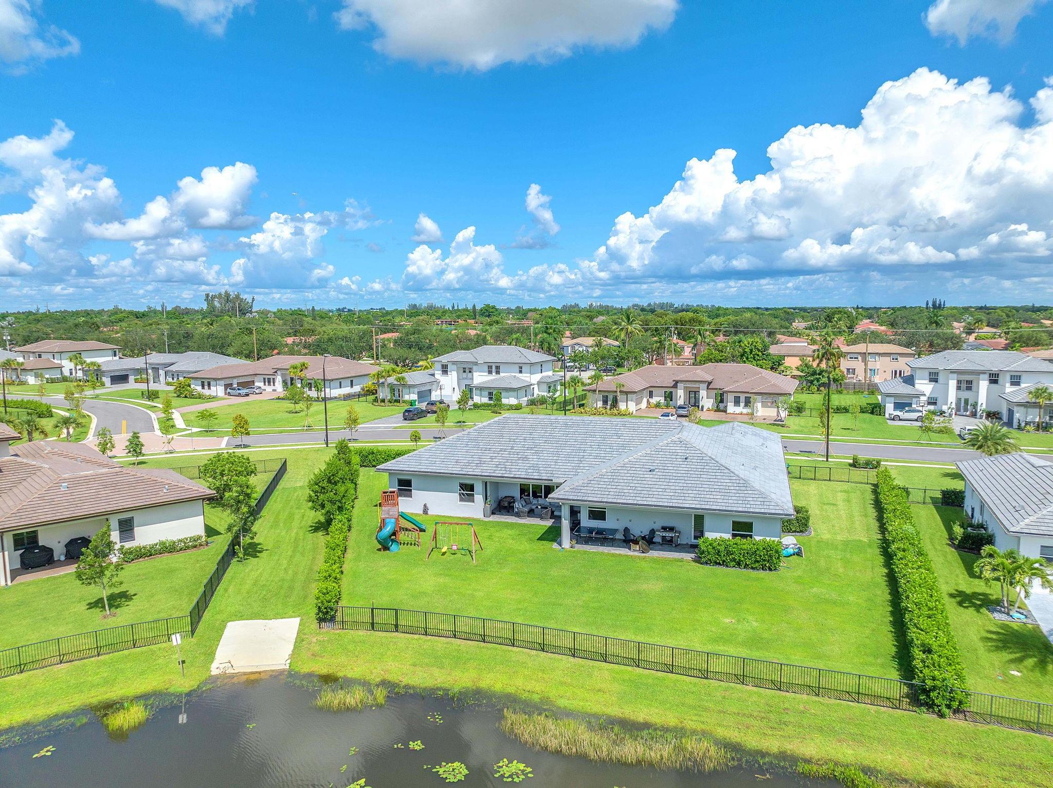 Sierra Estates 172-150 B - Residential