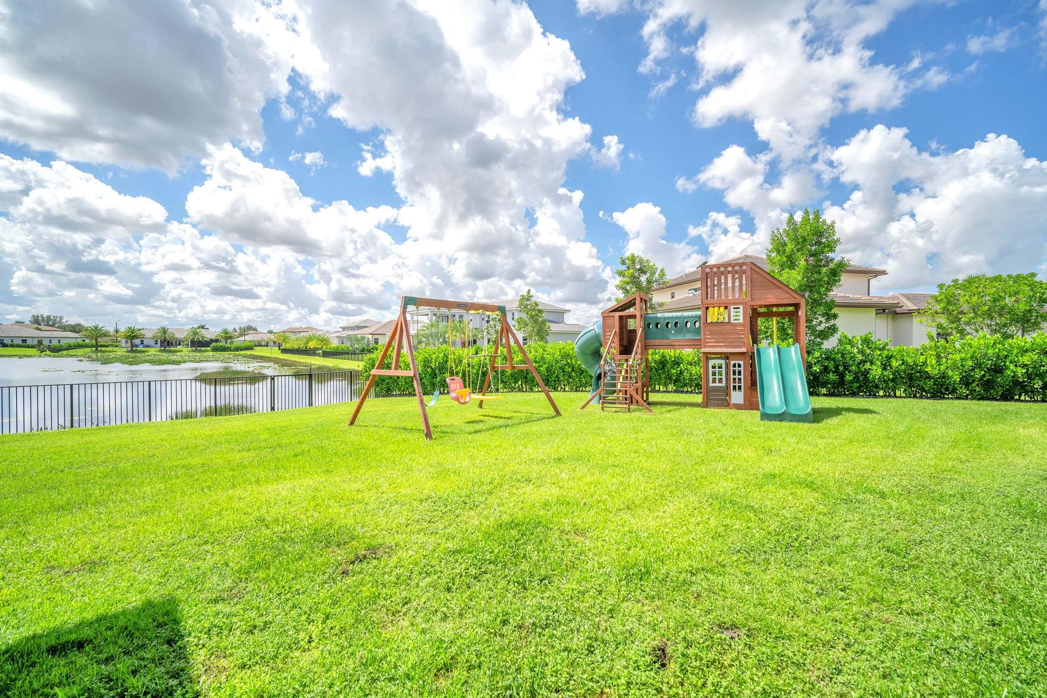 Sierra Estates 172-150 B - Residential