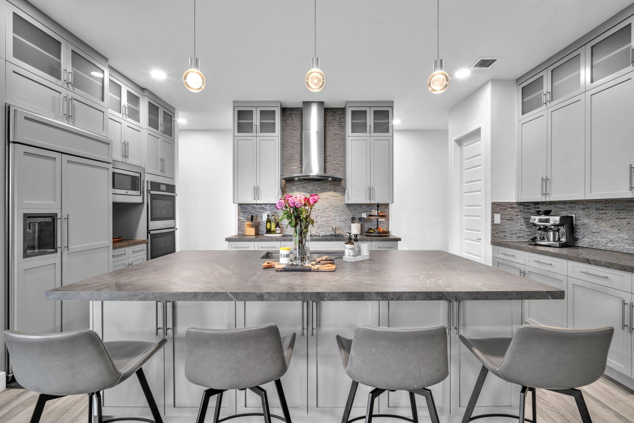 Sierra Estates 172-150 B - Residential