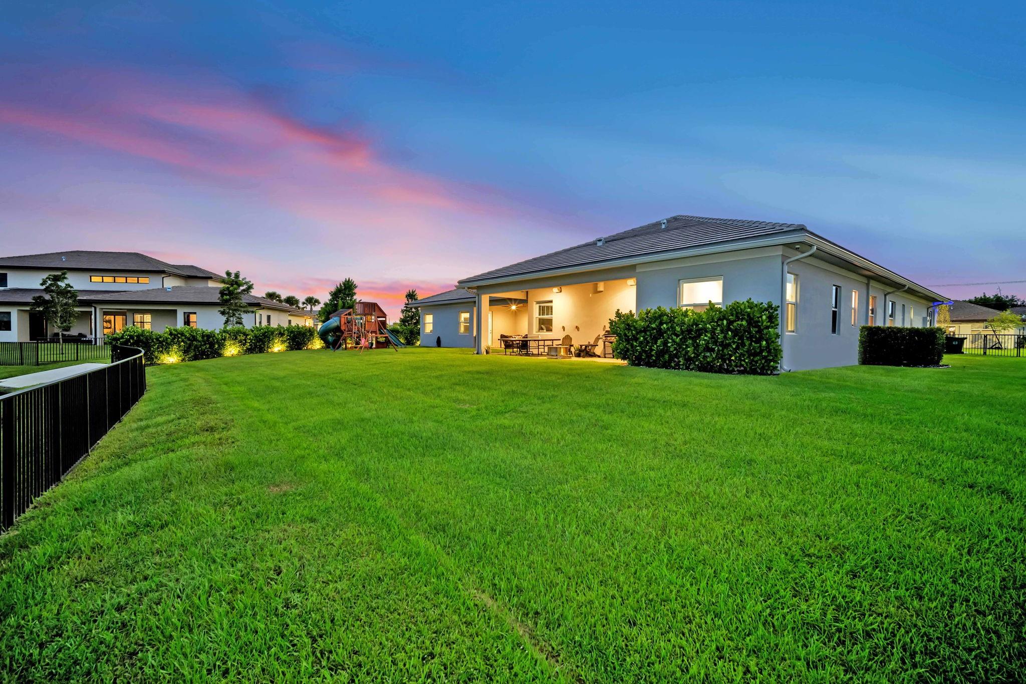 Sierra Estates 172-150 B - Residential