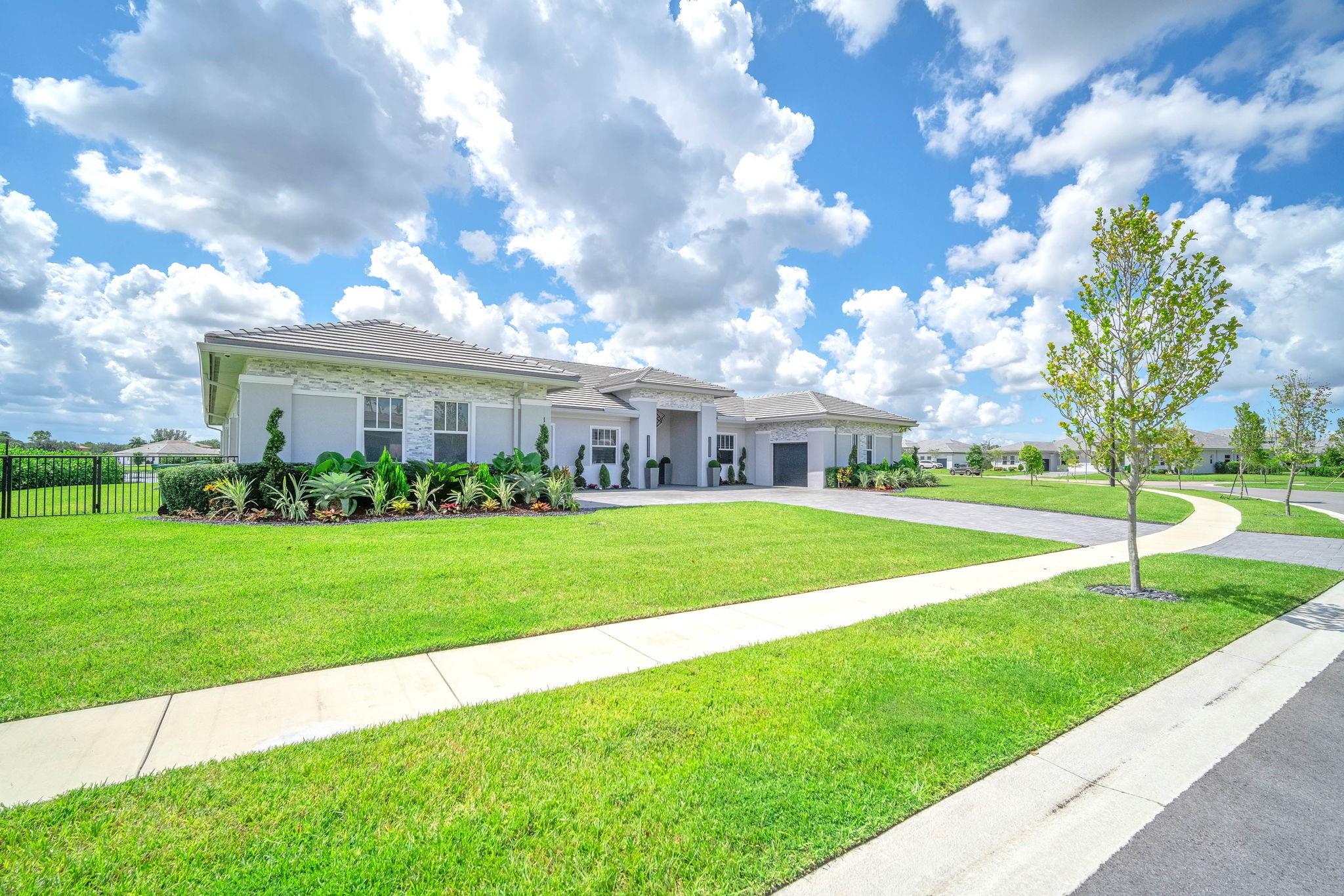 Sierra Estates 172-150 B - Residential