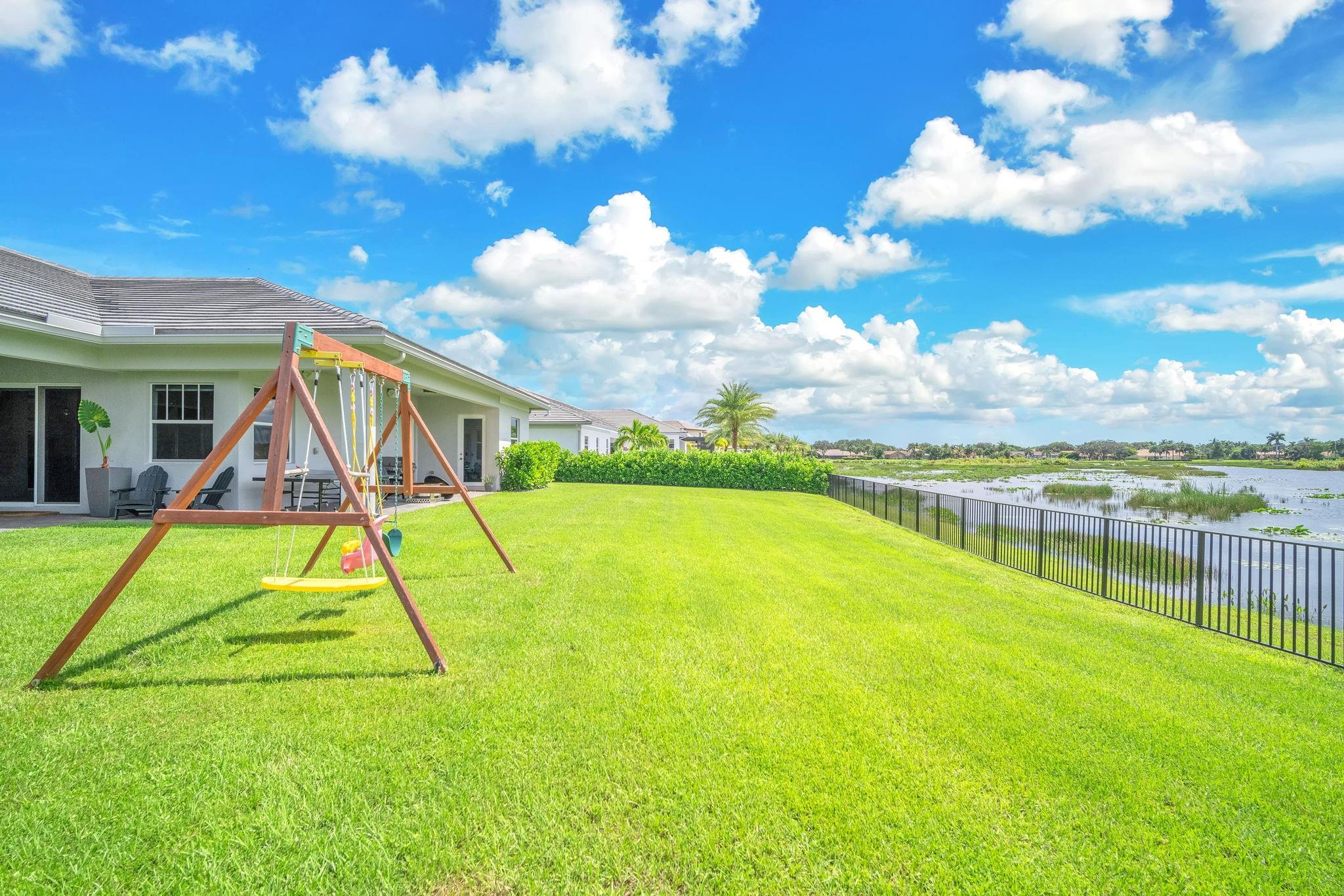 Sierra Estates 172-150 B - Residential