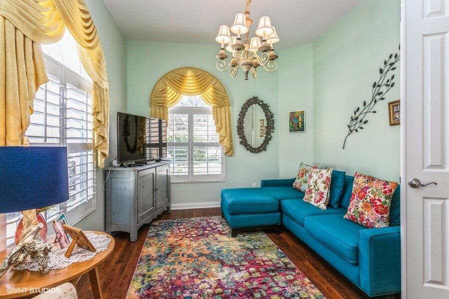 ISLES AT PALM BEACH GARDENS - Residential