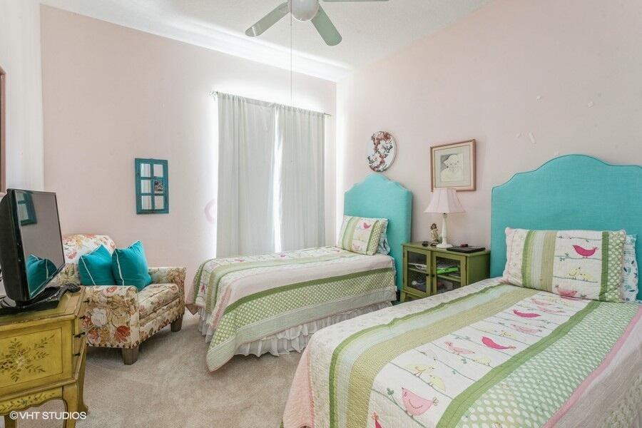 ISLES AT PALM BEACH GARDENS - Residential