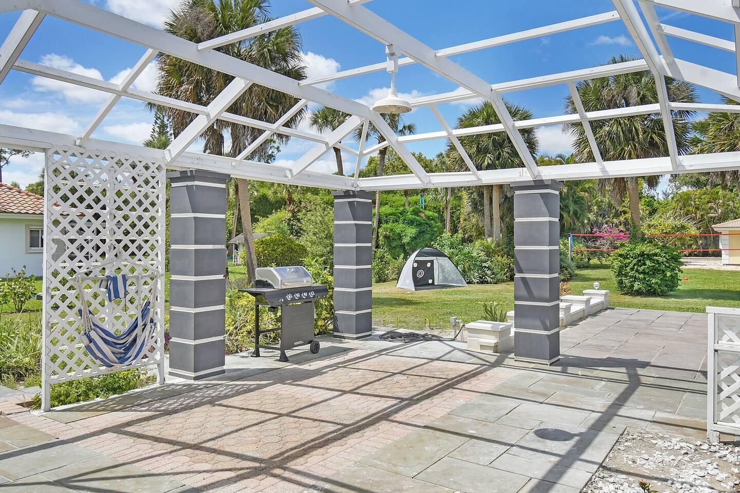 PINEWOOD EAST OF WELLINGTON - Residential Lease