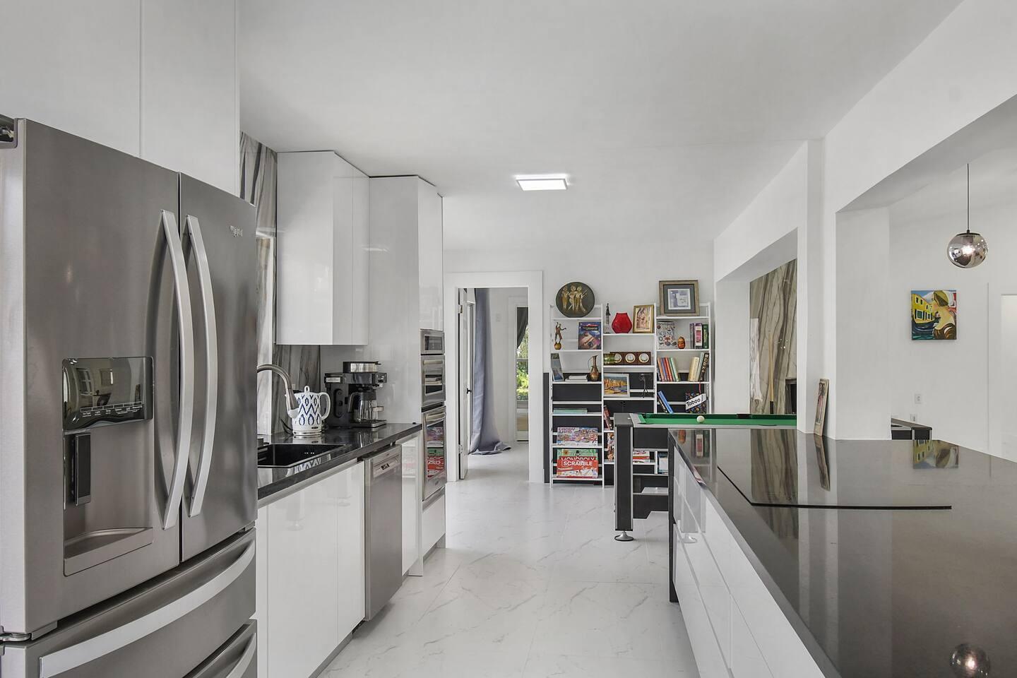PINEWOOD EAST OF WELLINGTON - Residential Lease