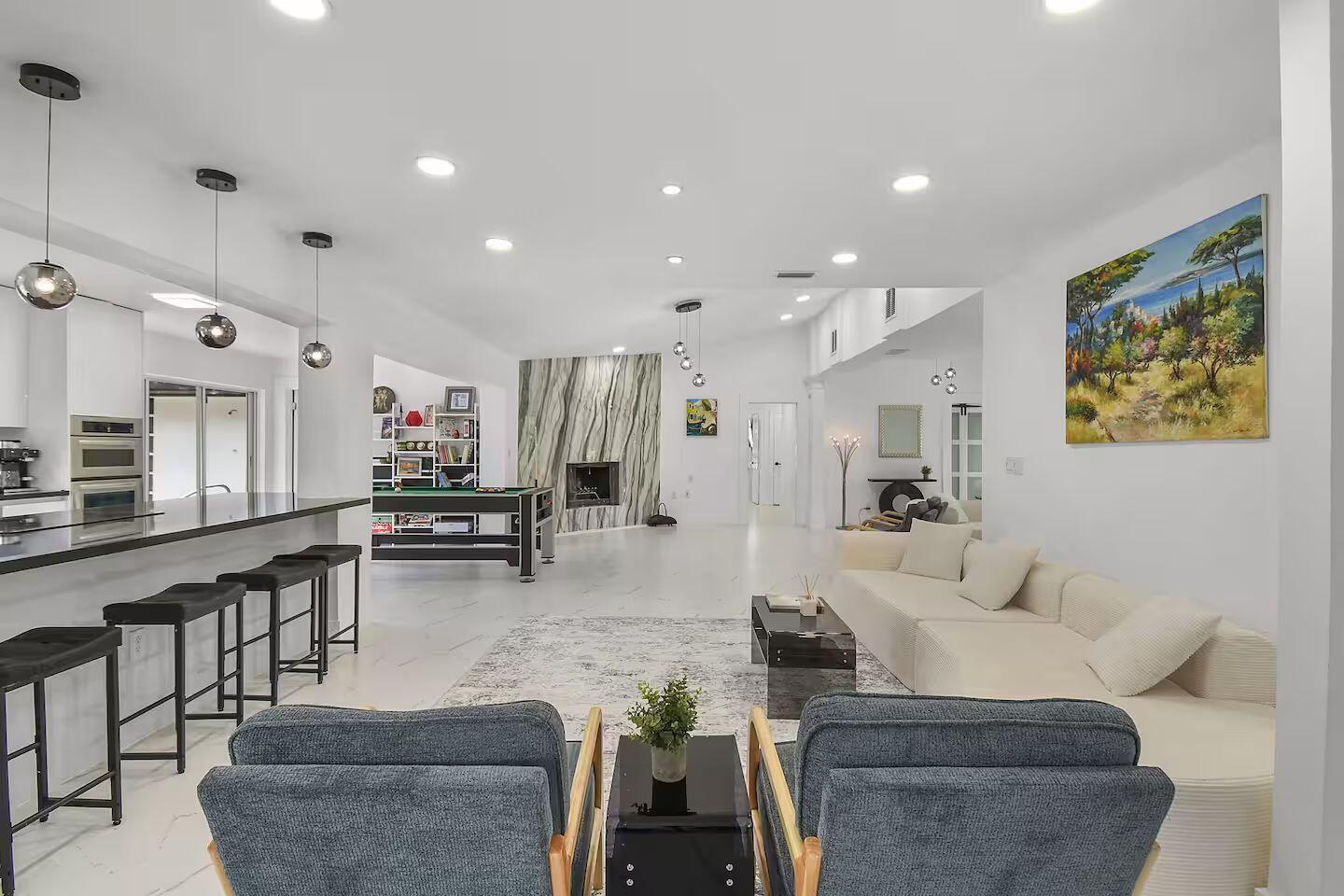 PINEWOOD EAST OF WELLINGTON - Residential Lease