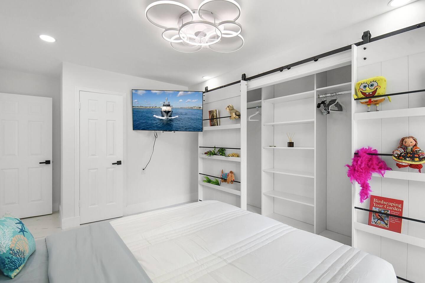PINEWOOD EAST OF WELLINGTON - Residential Lease