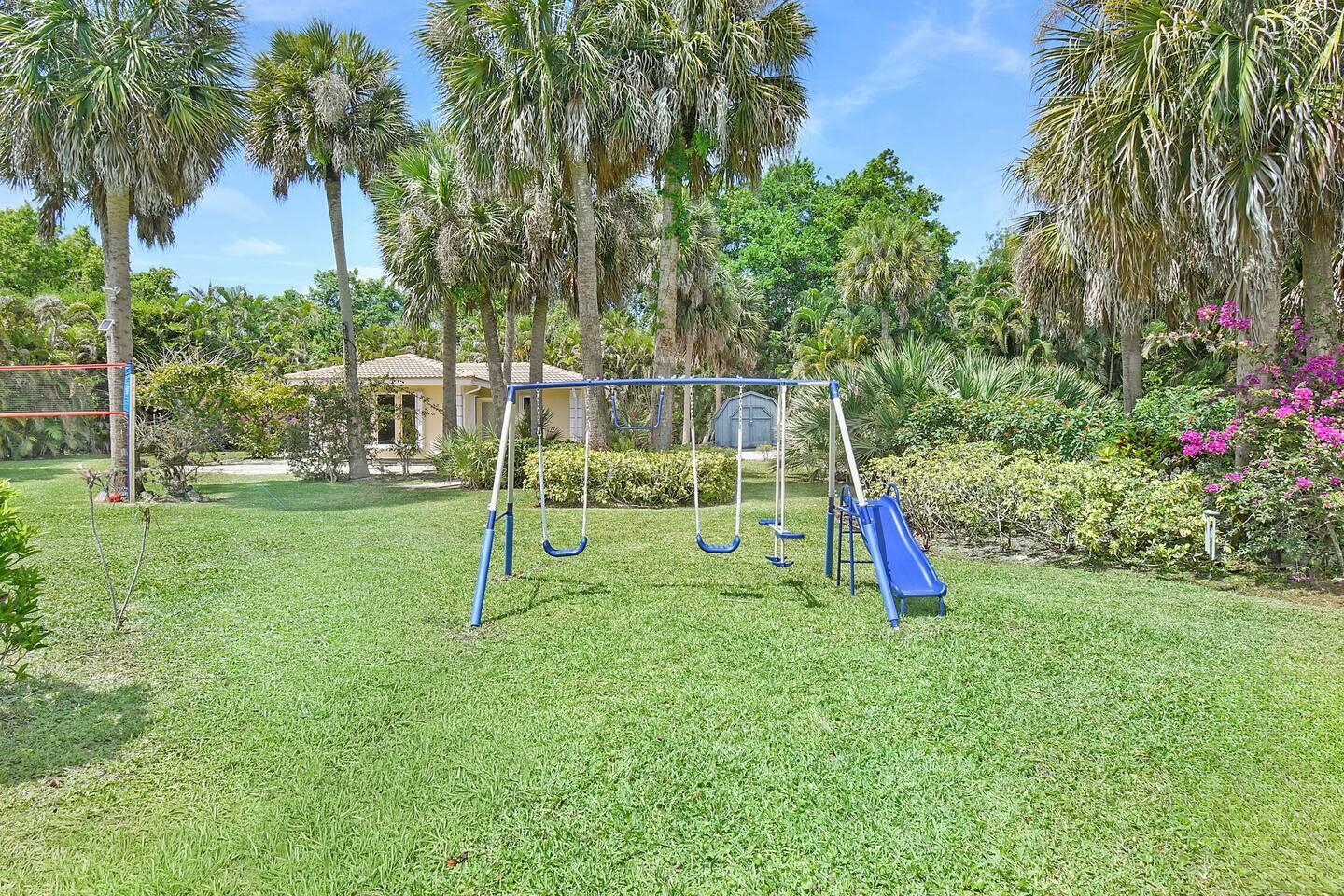 PINEWOOD EAST OF WELLINGTON - Residential Lease