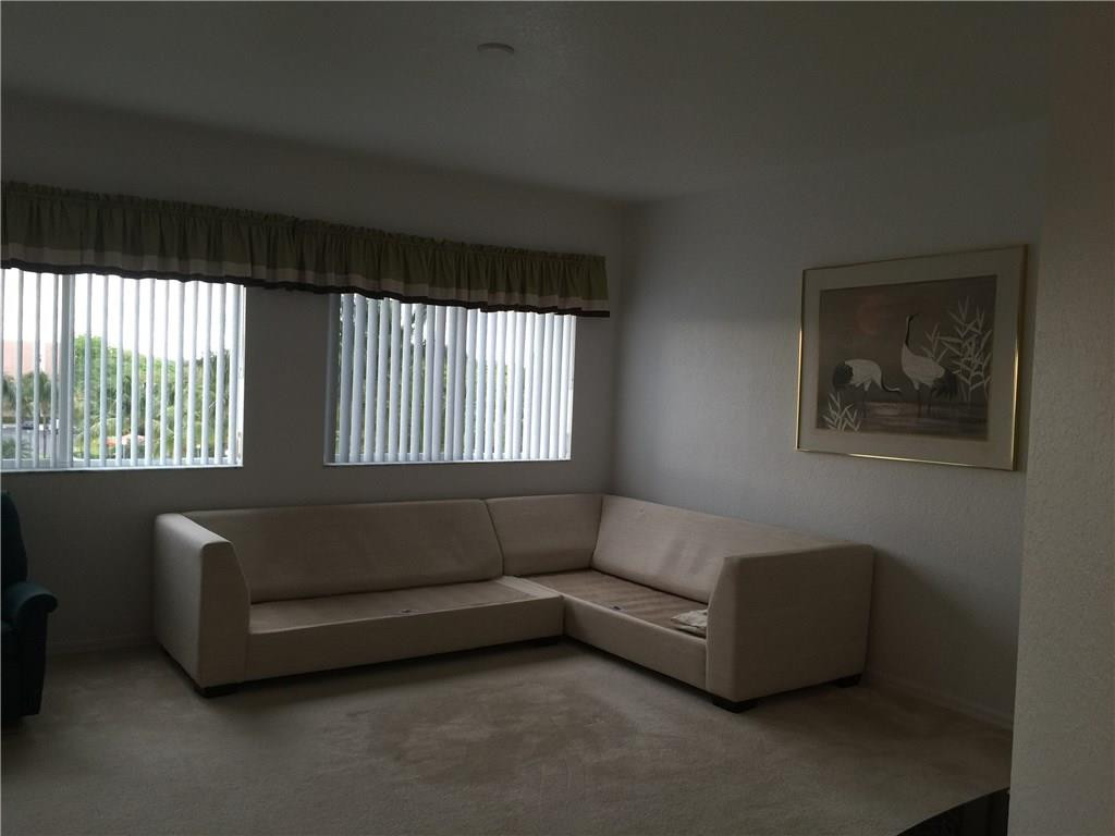 Yardley A Condo - Residential Lease