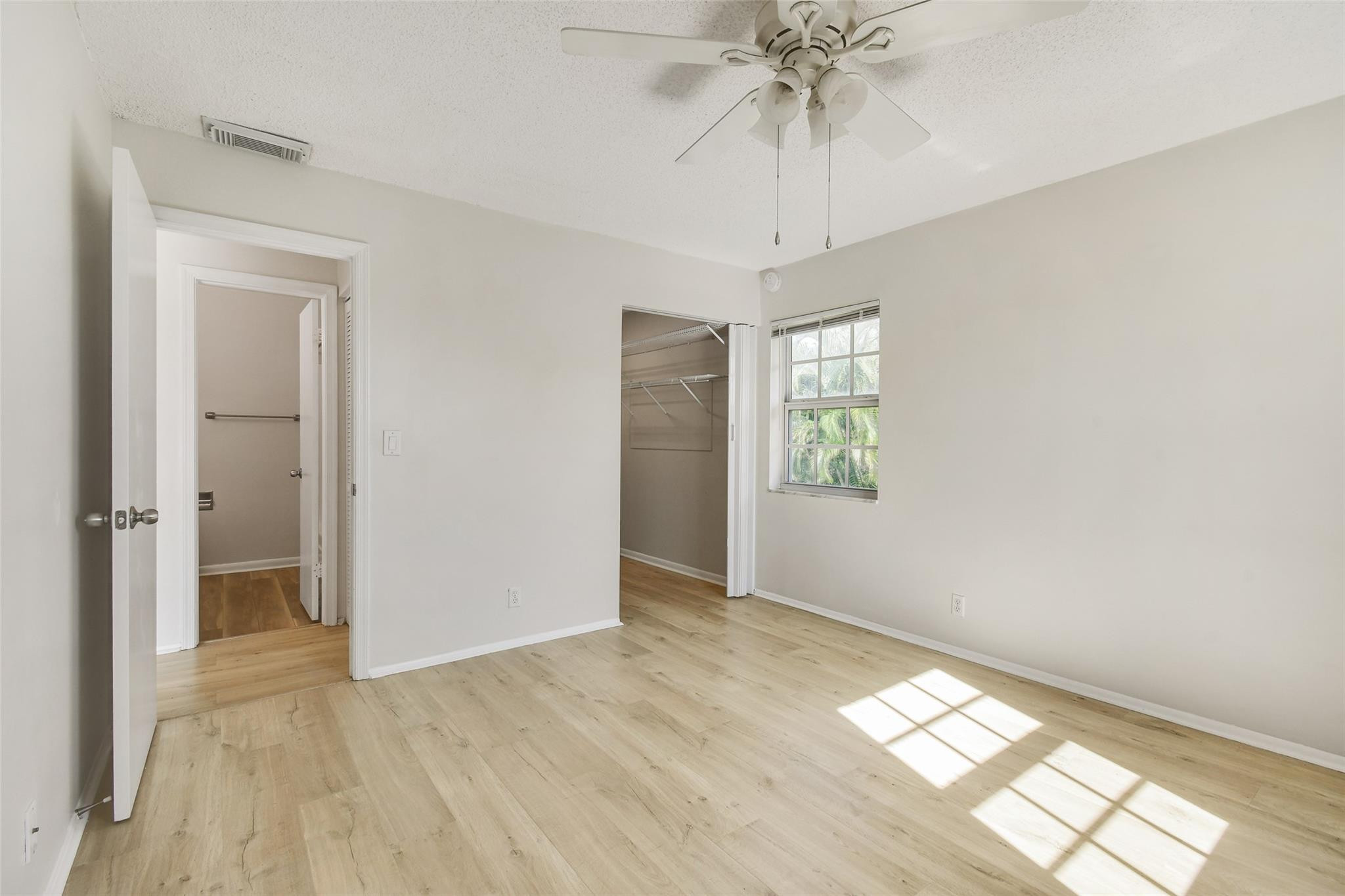 GARDENWAY CONDO - Residential