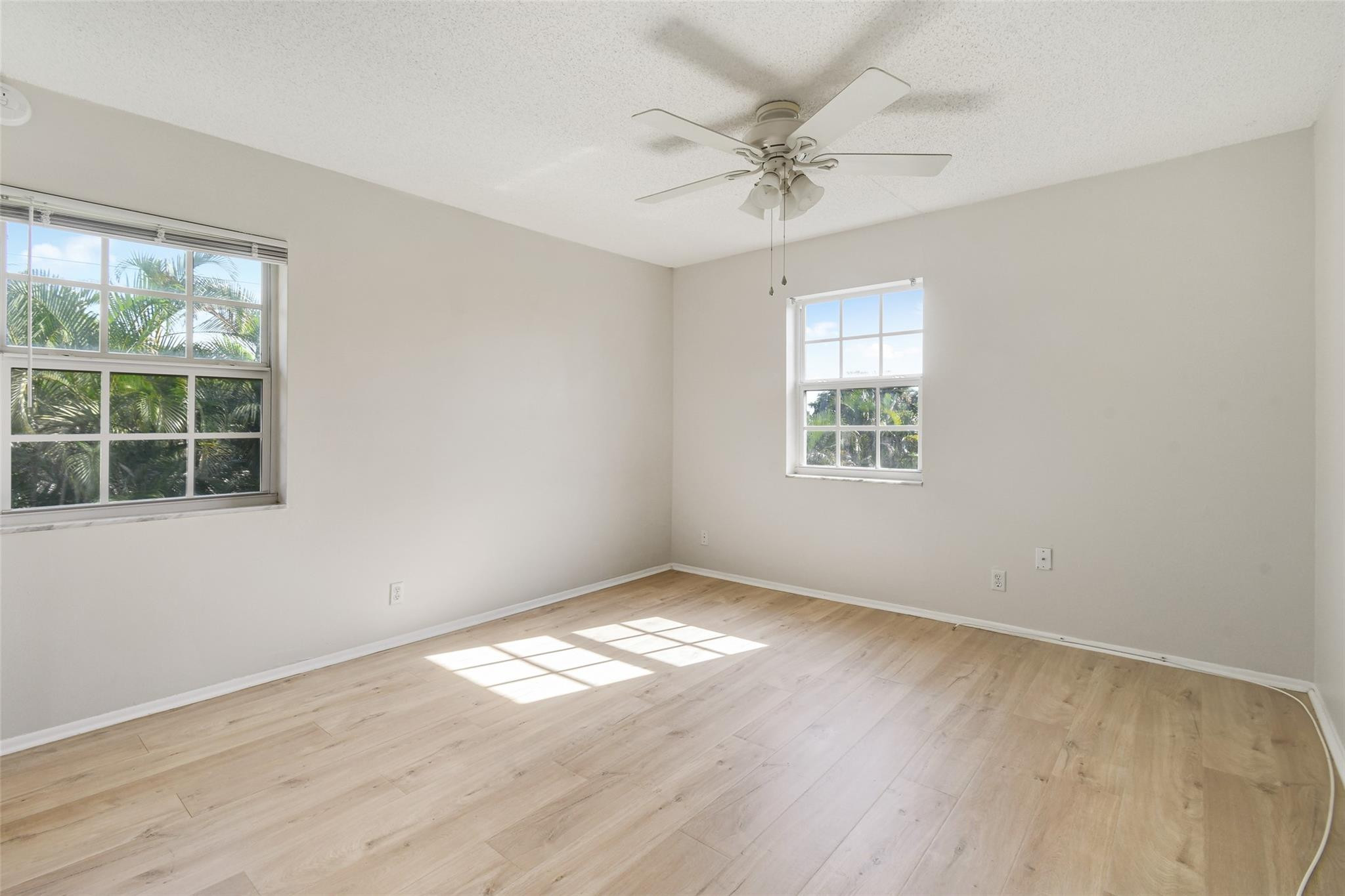 GARDENWAY CONDO - Residential