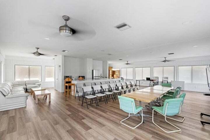 DELRAY OAKS CONDO - Residential Lease