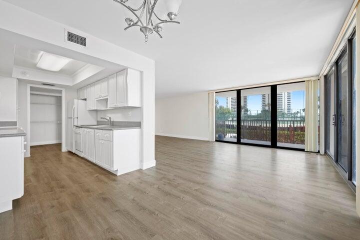 DUNES TOWERS CONDO - Residential