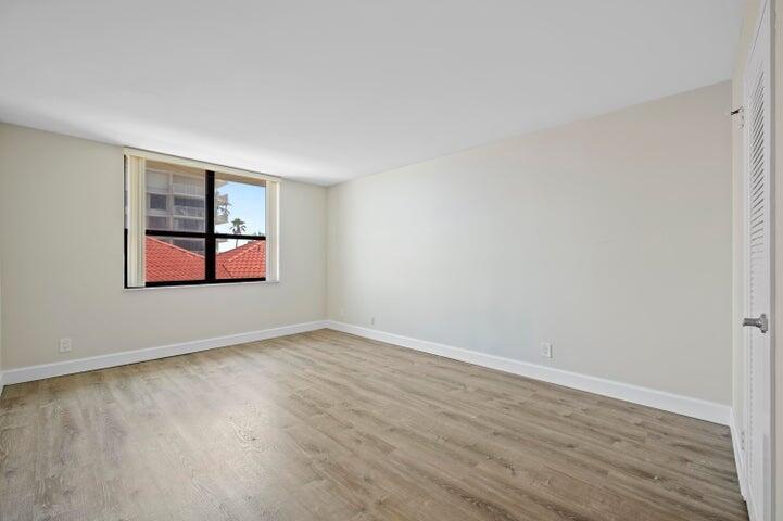 DUNES TOWERS CONDO - Residential