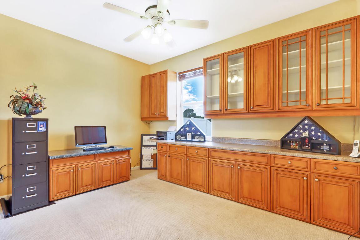 Saint James - Residential