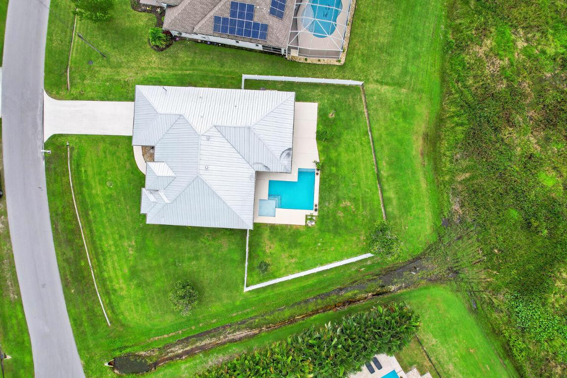 Saint James - Residential