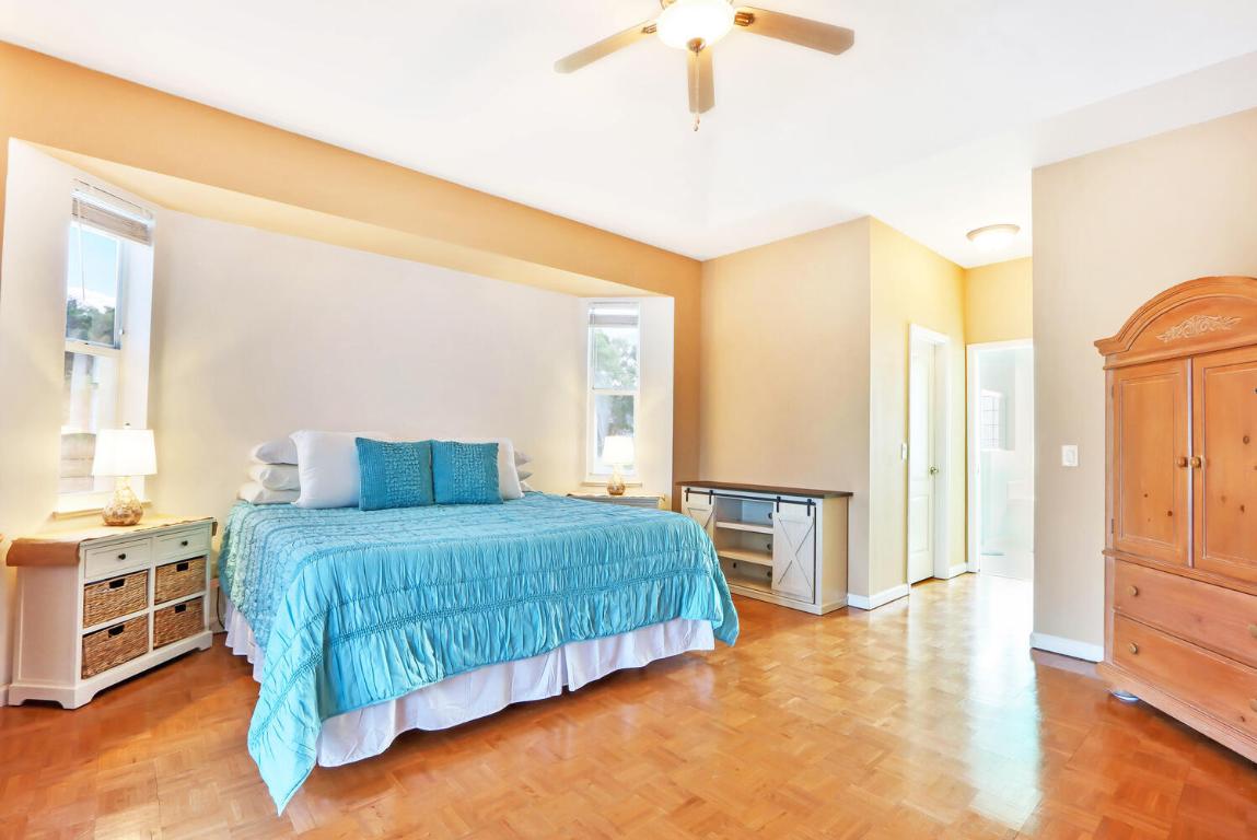 Saint James - Residential