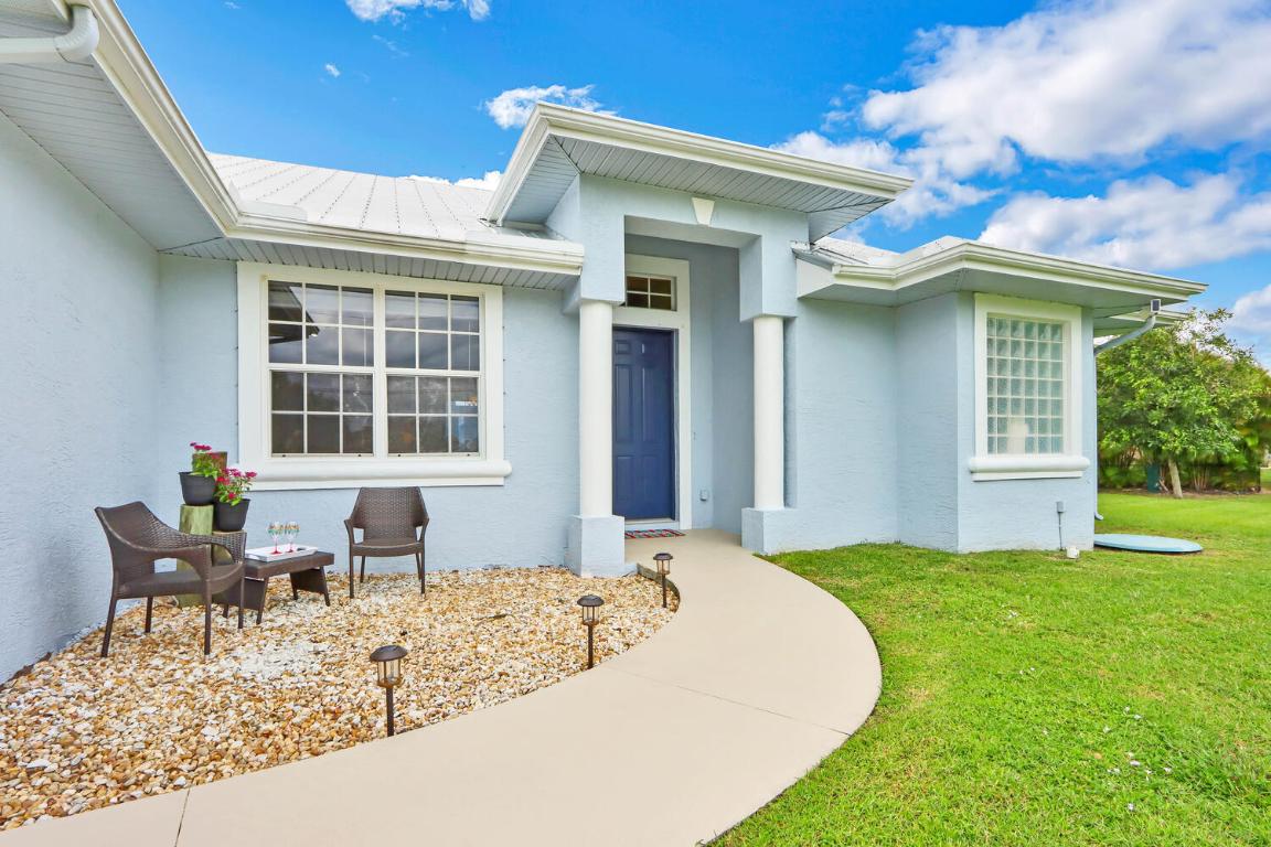 Saint James - Residential