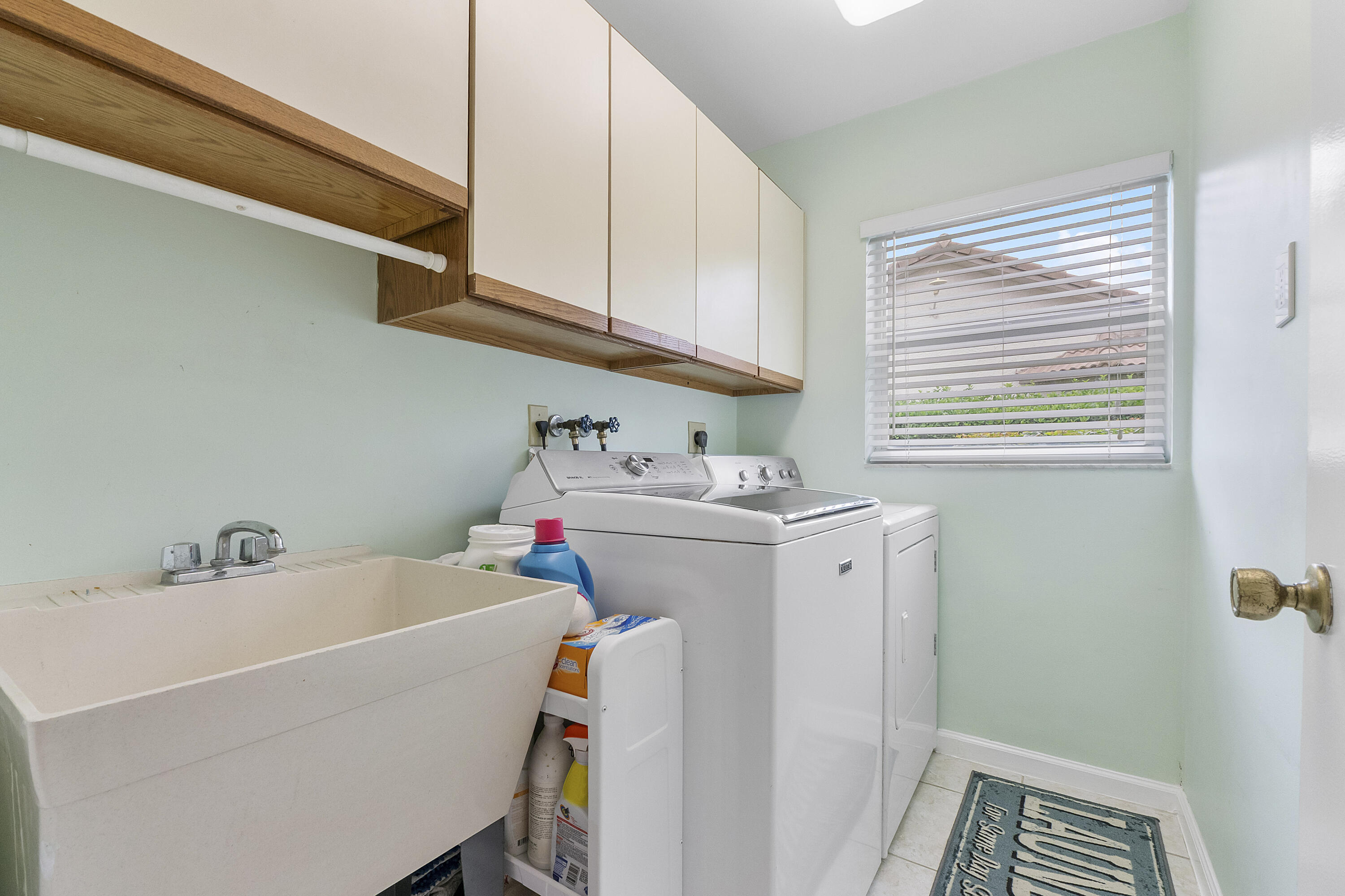 CYPRESS GLEN - Residential