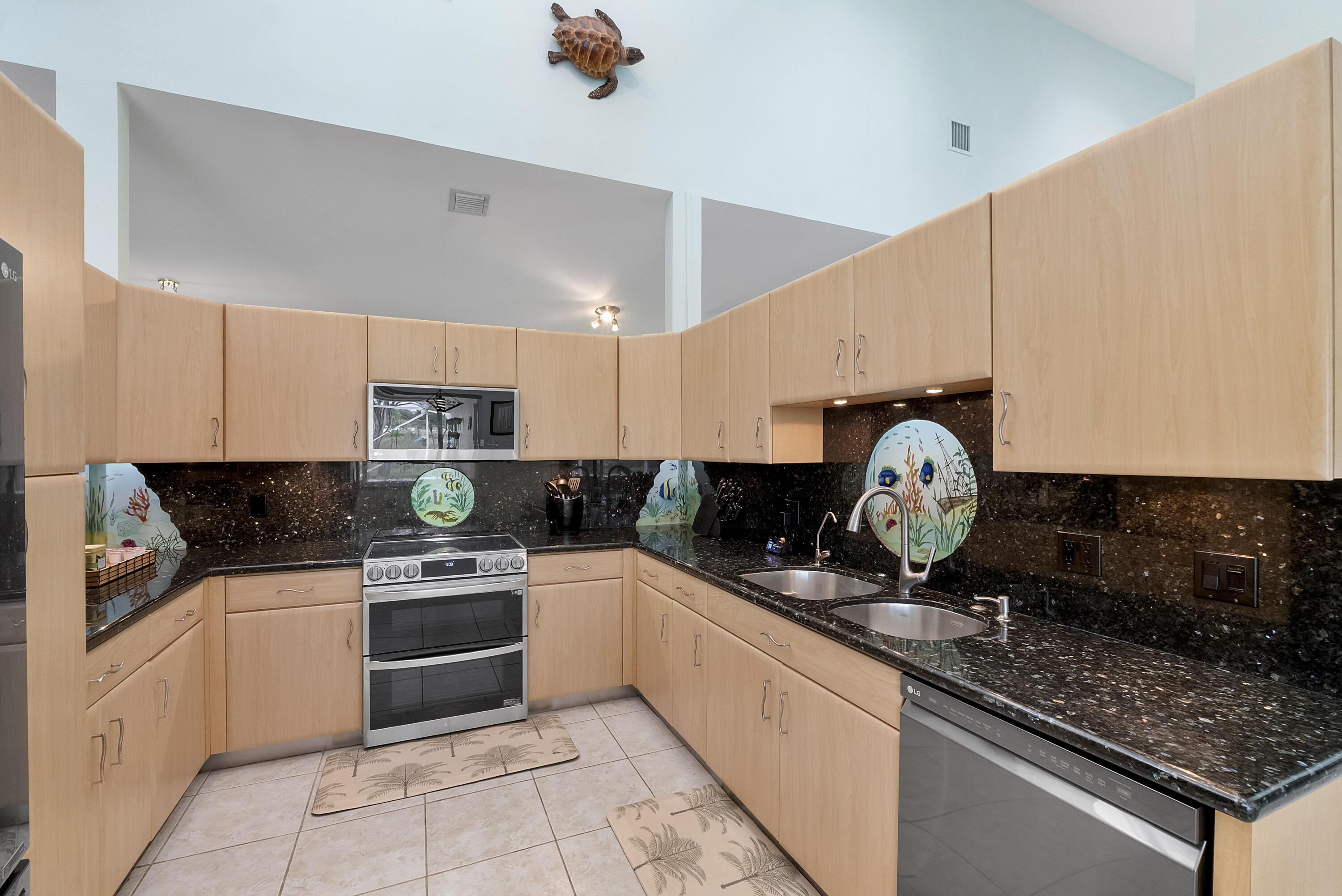 CYPRESS GLEN - Residential