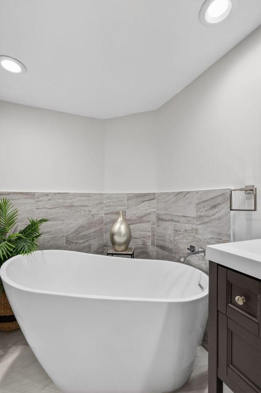 GLENEAGLES CONDO III - Residential