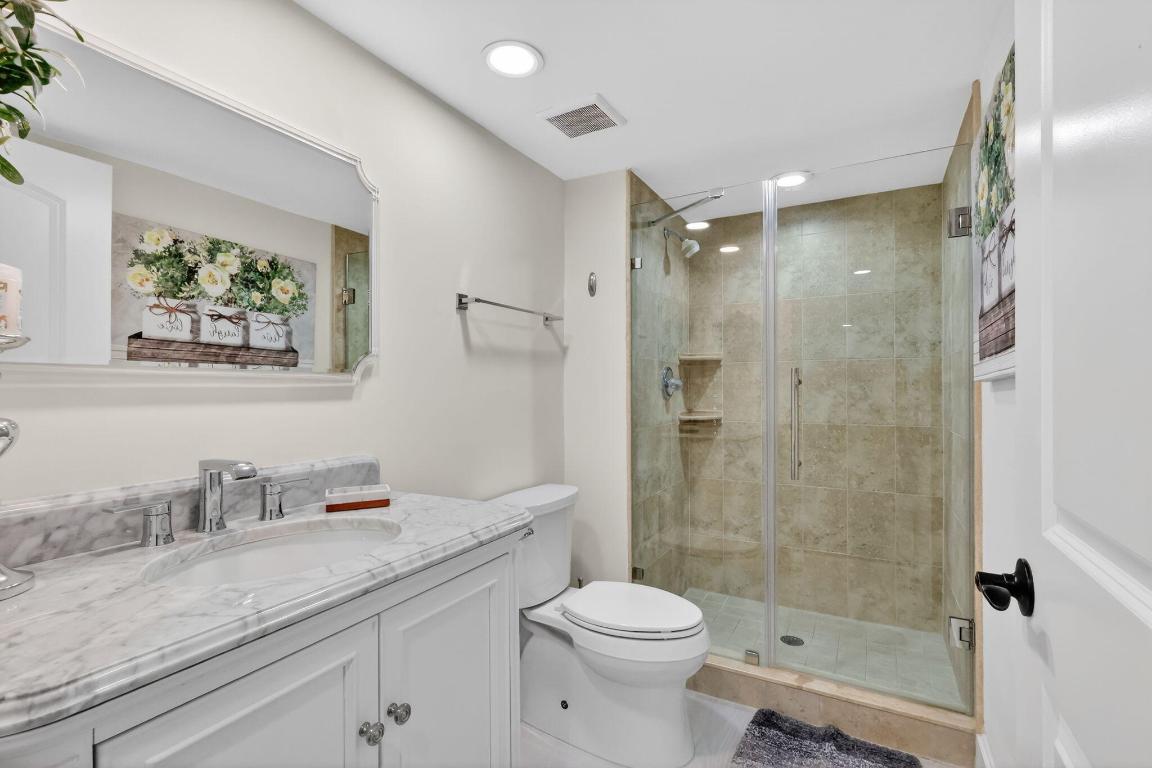 GLENEAGLES CONDO III - Residential