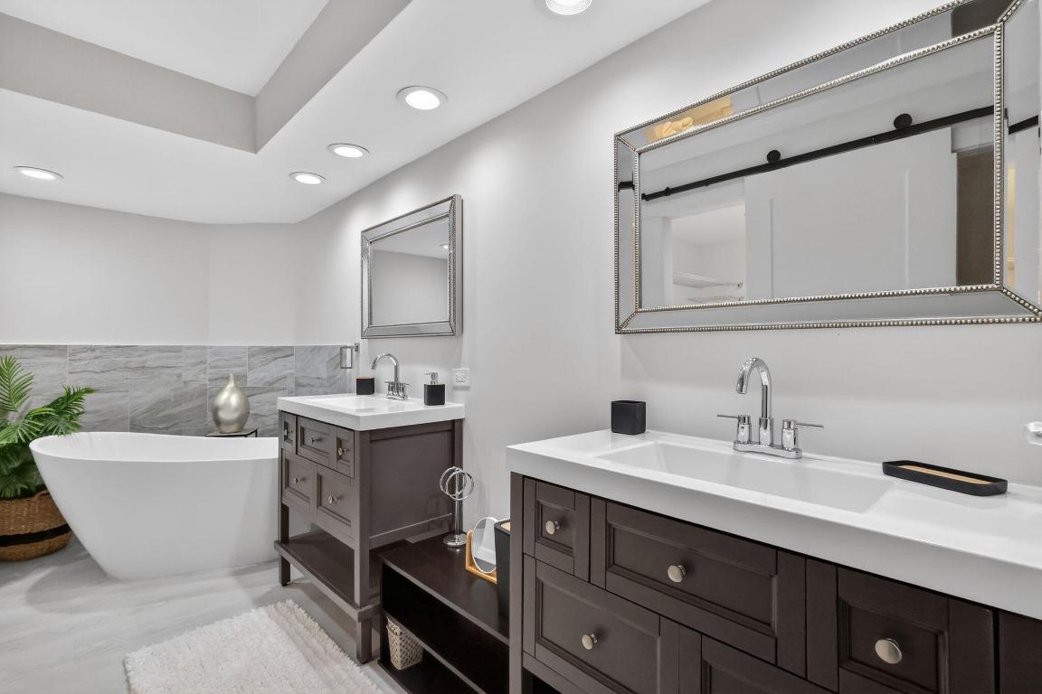 GLENEAGLES CONDO III - Residential