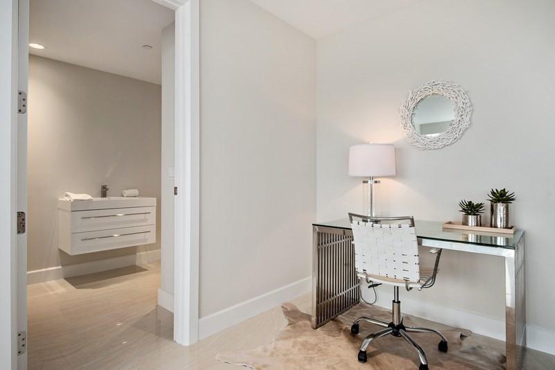 AZURE CONDO - Residential